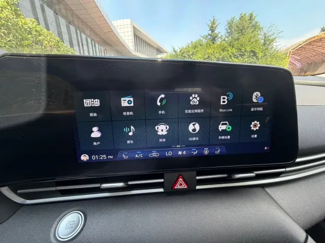 Hyundai Elantra — Фото автомобиля 8