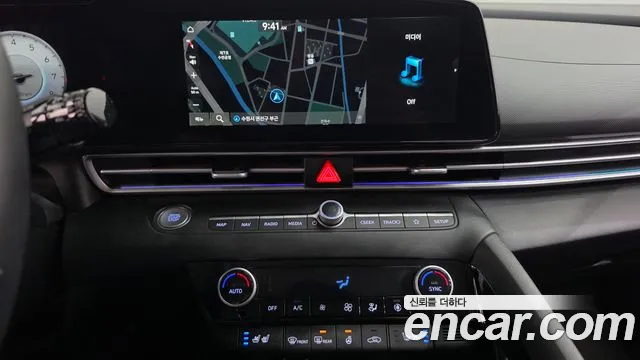 Hyundai Avante CN7 — Фото автомобиля 12