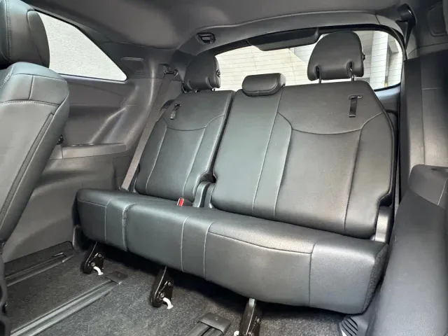 Toyota Sienna — Фото автомобиля 14