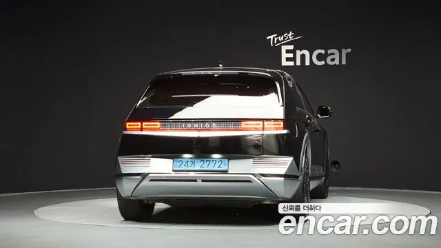 Hyundai Ioniq 5 — Фото автомобиля 4