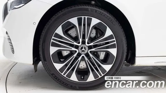 Mercedes-Benz E-Class W213 — Фото автомобиля 5