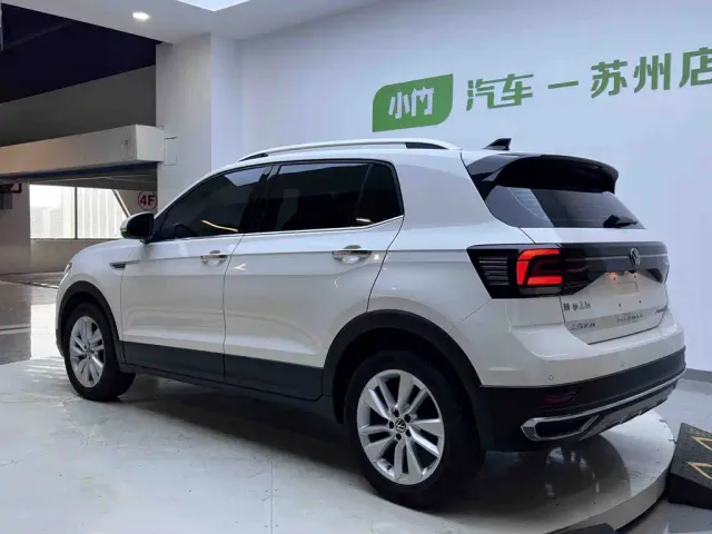 Volkswagen T-Cross — Фото автомобиля 4