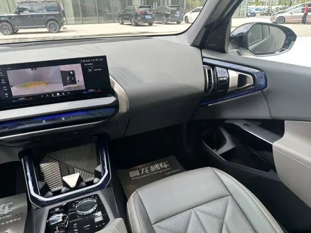 BMW X3 — Фото автомобиля 11