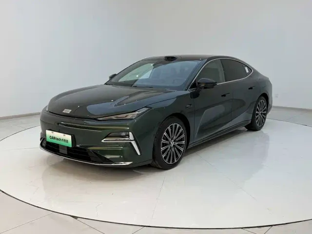 Geely Galaxy Xingyao 8 — Фото автомобиля 20
