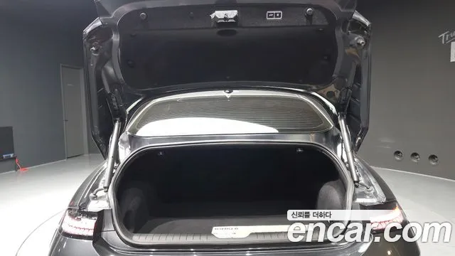 Hyundai Ioniq 6 — Фото автомобиля 26