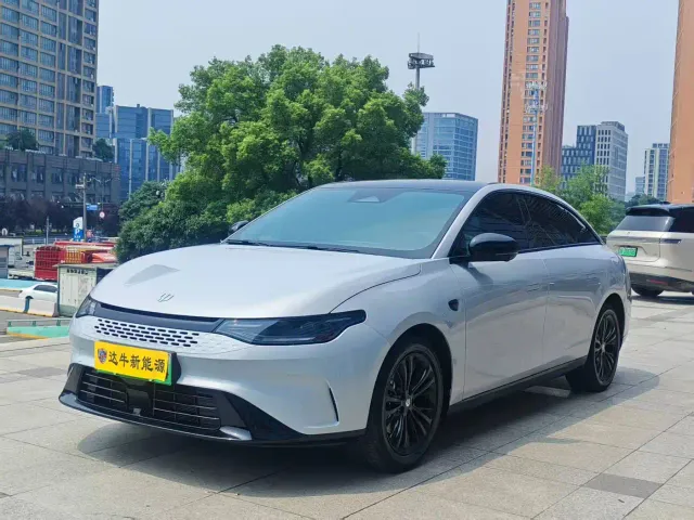 Фотография автомобиля — Leapmotor C01