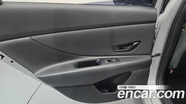 Hyundai Avante — Фото автомобиля 14