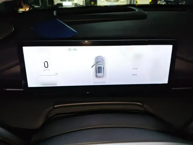Geely Galaxy E5 — Фото автомобиля 3