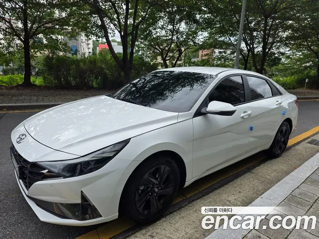 Фотография автомобиля — Hyundai AVANTE