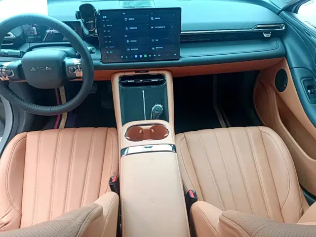 GAC Aion RT — Фото автомобиля 9