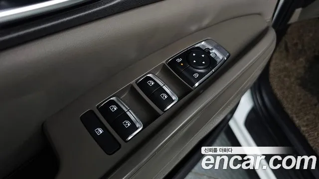 Kia Carnival 4th Gen — Фото автомобиля 28