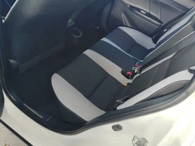 Toyota YARiS L Zhi Xuan — Фото автомобиля 11