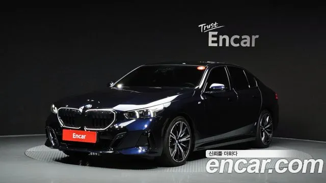 Фотография автомобиля — BMW 5 Series G60