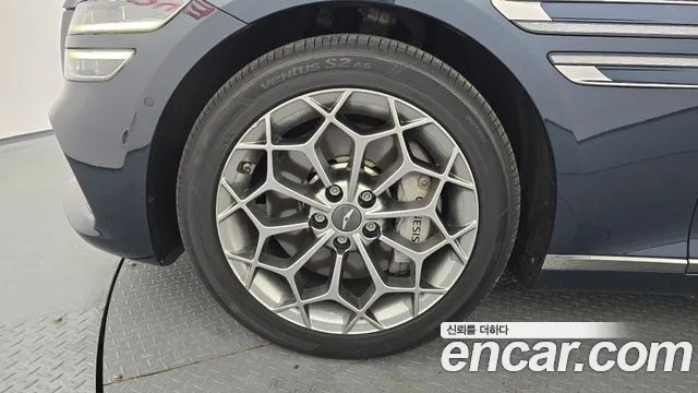 Genesis G80 Бензин 2.5 турбо AWD — Фото автомобиля 5
