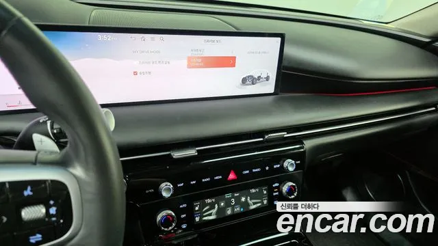 Genesis G80 Бензин 2.5 турбо AWD — Фото автомобиля 14