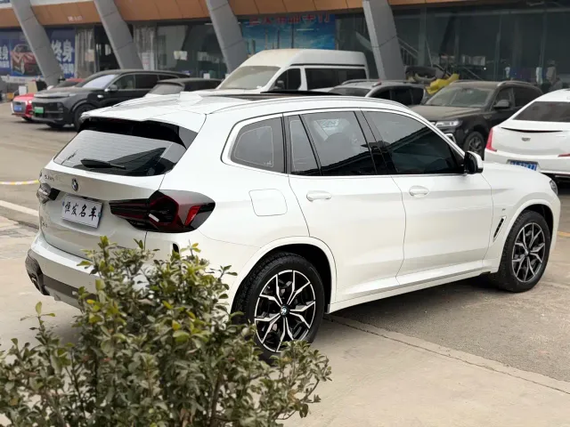 BMW X3 — Фото автомобиля 16