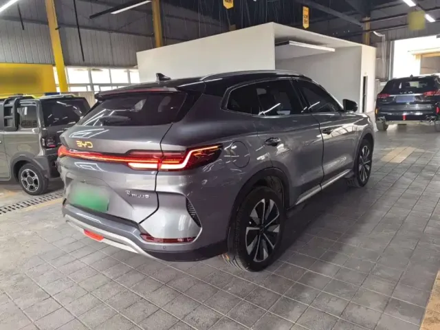 BYD Song PLUS — Фото автомобиля 6