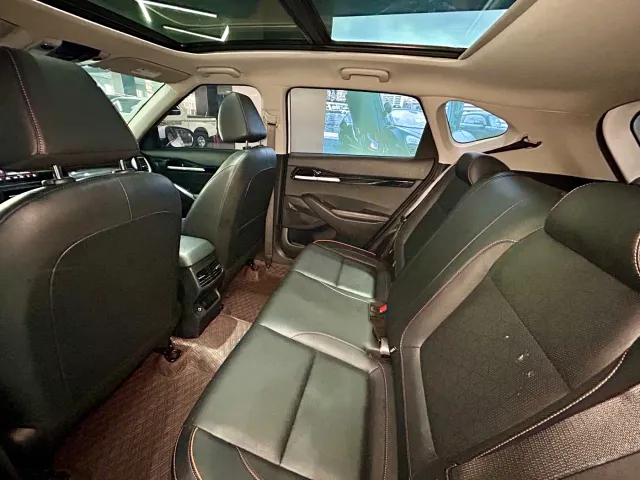 Kia Seltos — Фото автомобиля 24