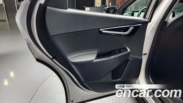Kia EV6 Long Range — Фото автомобиля 21