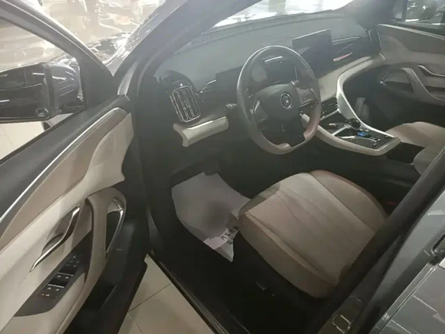 BYD Song Pro — Фото автомобиля 15