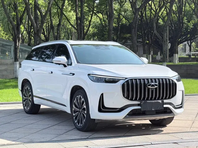 Chery Tiggo 9 — Фото автомобиля 3