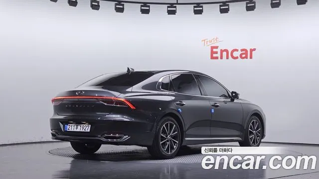 Hyundai Grandeur New — Фото автомобиля 2