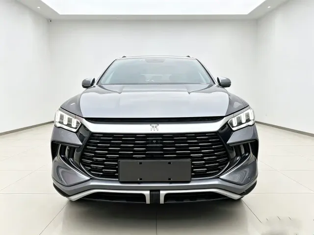 BYD Song Pro — Фото автомобиля 2