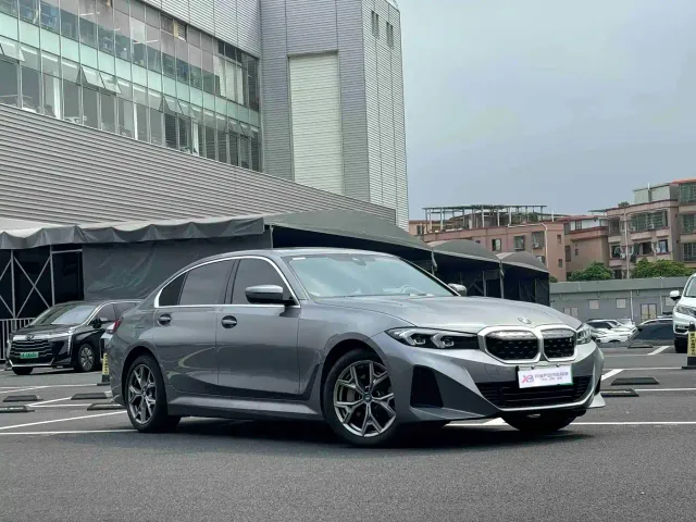 BMW i3 — Фото автомобиля 4