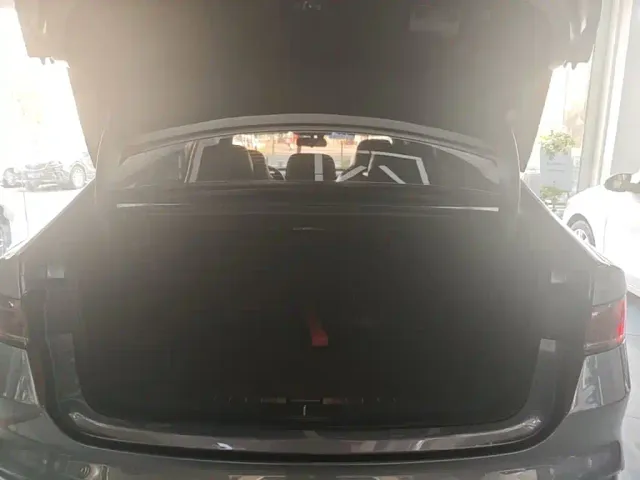 BYD Qin PLUS — Фото автомобиля 18