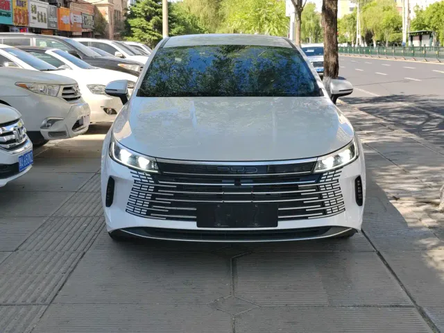 BYD Destroyer 05 — Фото автомобиля 3