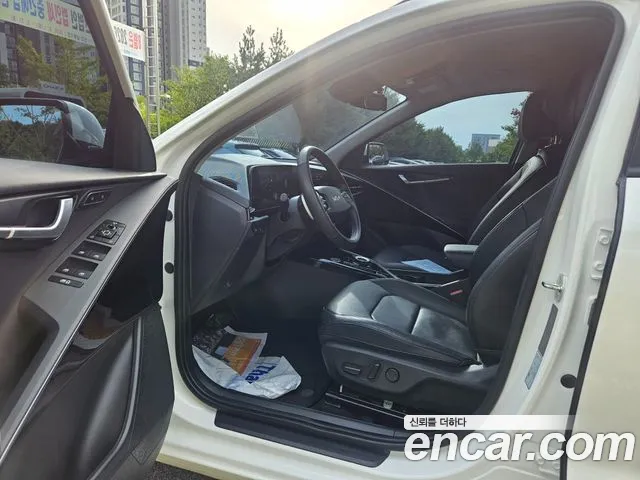 Kia Niro Niro (New) — Фото автомобиля 6