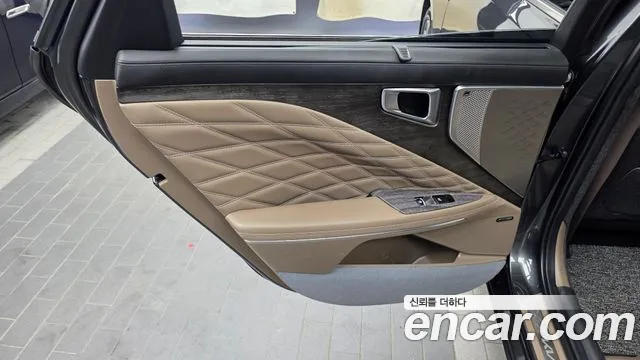 Kia K8 K8 Hybrid — Фото автомобиля 25