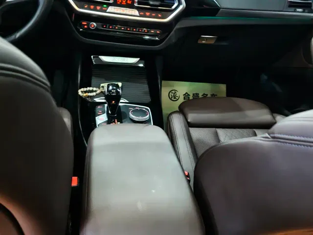 BMW X3 — Фото автомобиля 15
