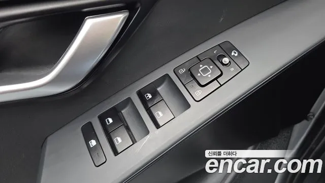 Kia Niro The All New — Фото автомобиля 12