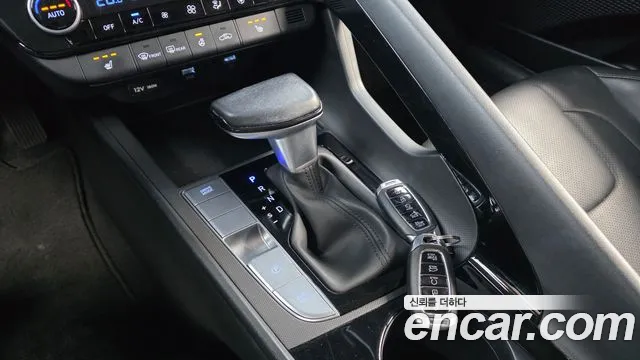 Hyundai Avante CN7 — Фото автомобиля 12