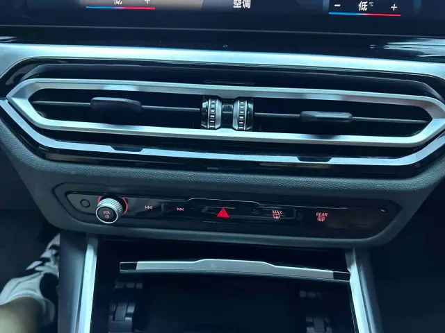BMW 3 Series — Фото автомобиля 13