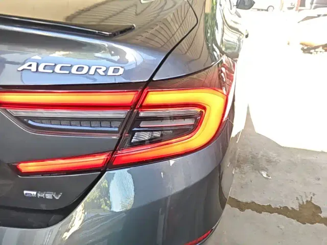Honda Accord — Фото автомобиля 7