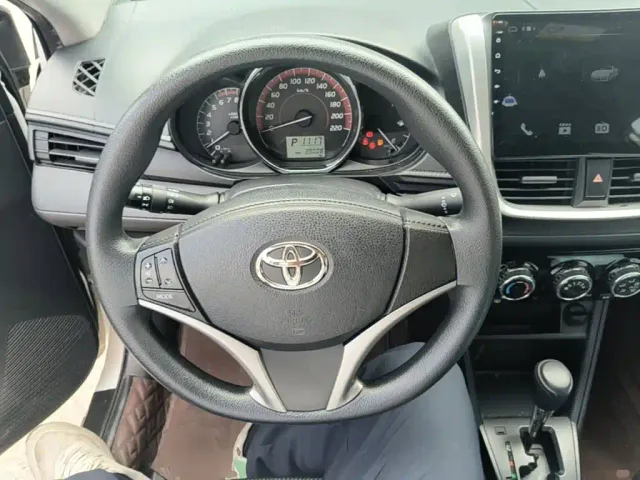Toyota Vios — Фото автомобиля 10
