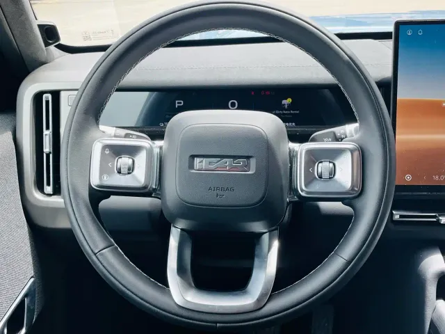 iCAR V27 — Фото автомобиля 19