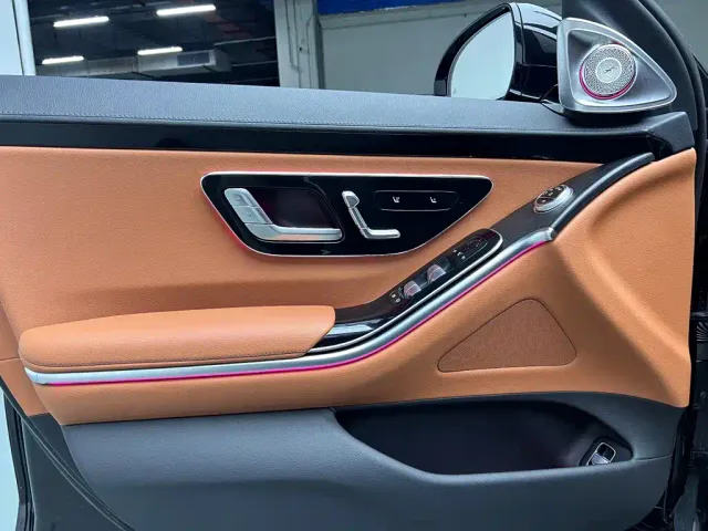 Mercedes-Benz S-Class — Фото автомобиля 5