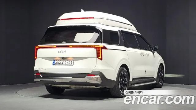 Kia Canival Новый Carnival 4 поколение Бензин 7 мест Hi-Limousine — Фото автомобиля 2
