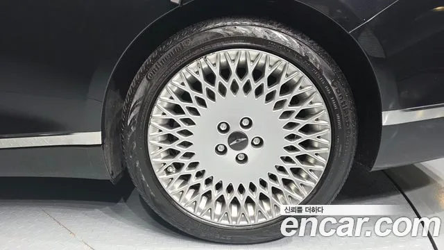 Genesis G80 Бензин 3.5 турбо AWD — Фото автомобиля 5