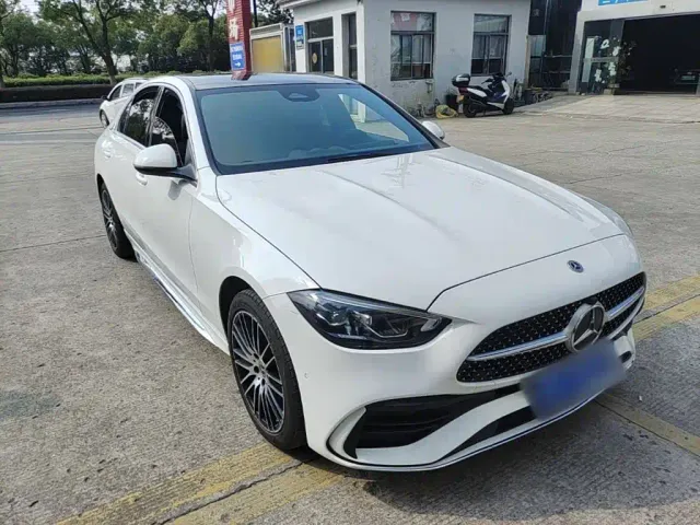 Mercedes-Benz C-Class — Фото автомобиля 3