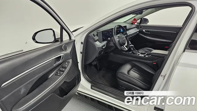 Hyundai Sonata Sonata Edge(DN8) 2.0 LPG(Для проката) — Фото автомобиля 10