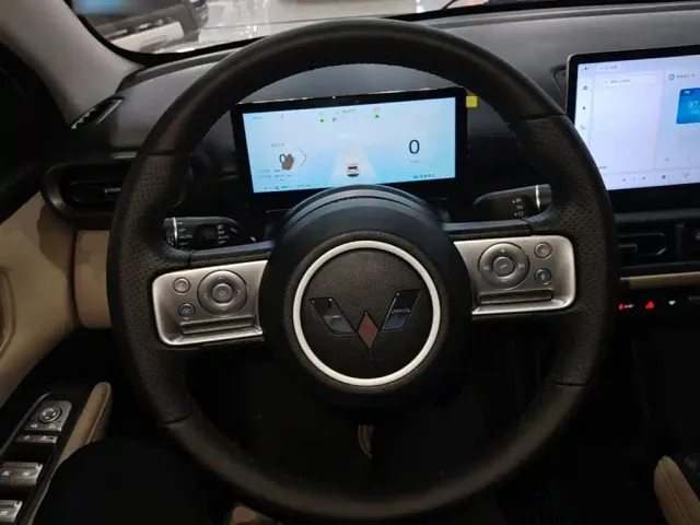 Wuling Binguo PLUS — Фото автомобиля 10