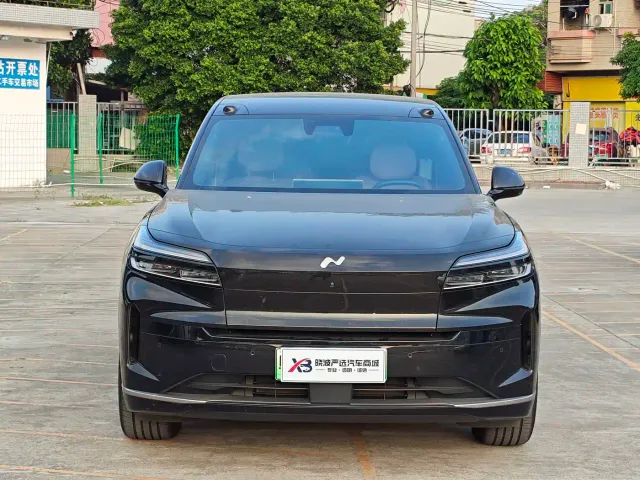 Onvo L90 — Фото автомобиля 2