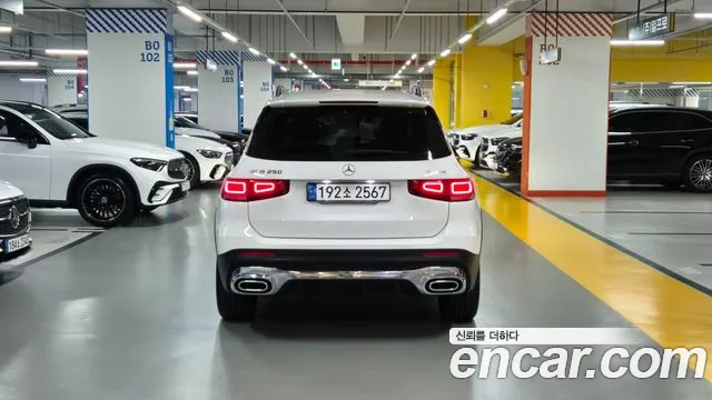 Mercedes-Benz GLB-Class X247 — Фото автомобиля 4