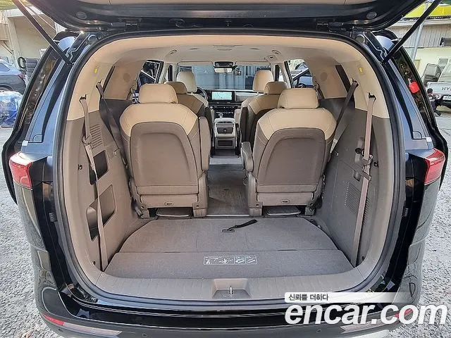 Kia Carnival 4th Gen — Фото автомобиля 17