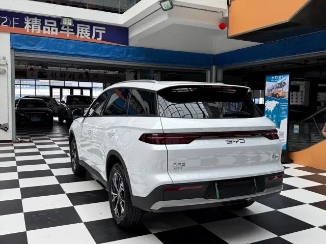 BYD Song Pro — Фото автомобиля 6