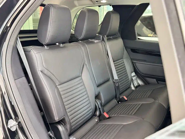 Land Rover Discovery — Фото автомобиля 11